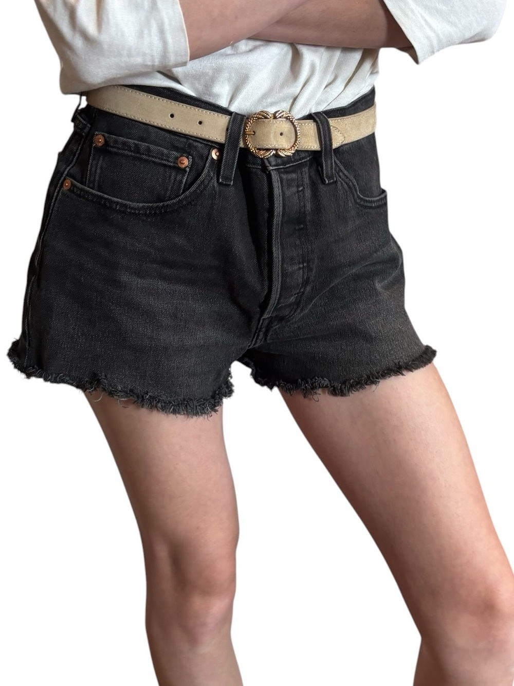 Vintage Levi’s 501
Black button fly 
Cutoff Denim shorts
30